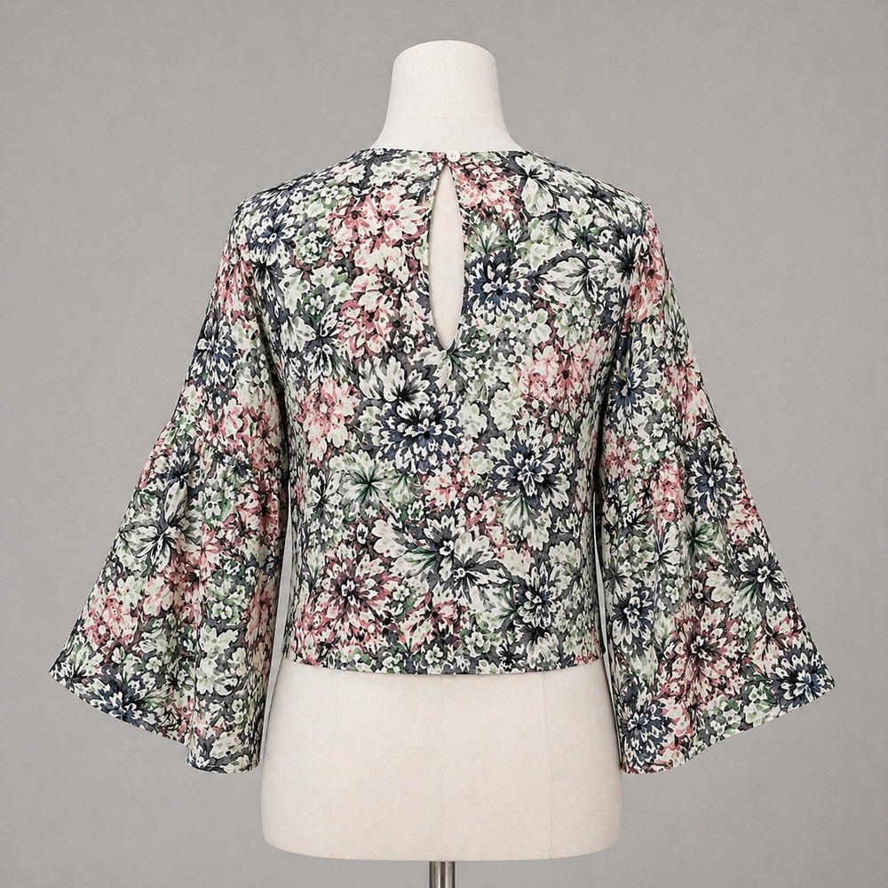 Olivaceous Floral Wrap Top Womens Small Bell Sleeve Soft Romantic Feminine Boho - Picture 2 of 12